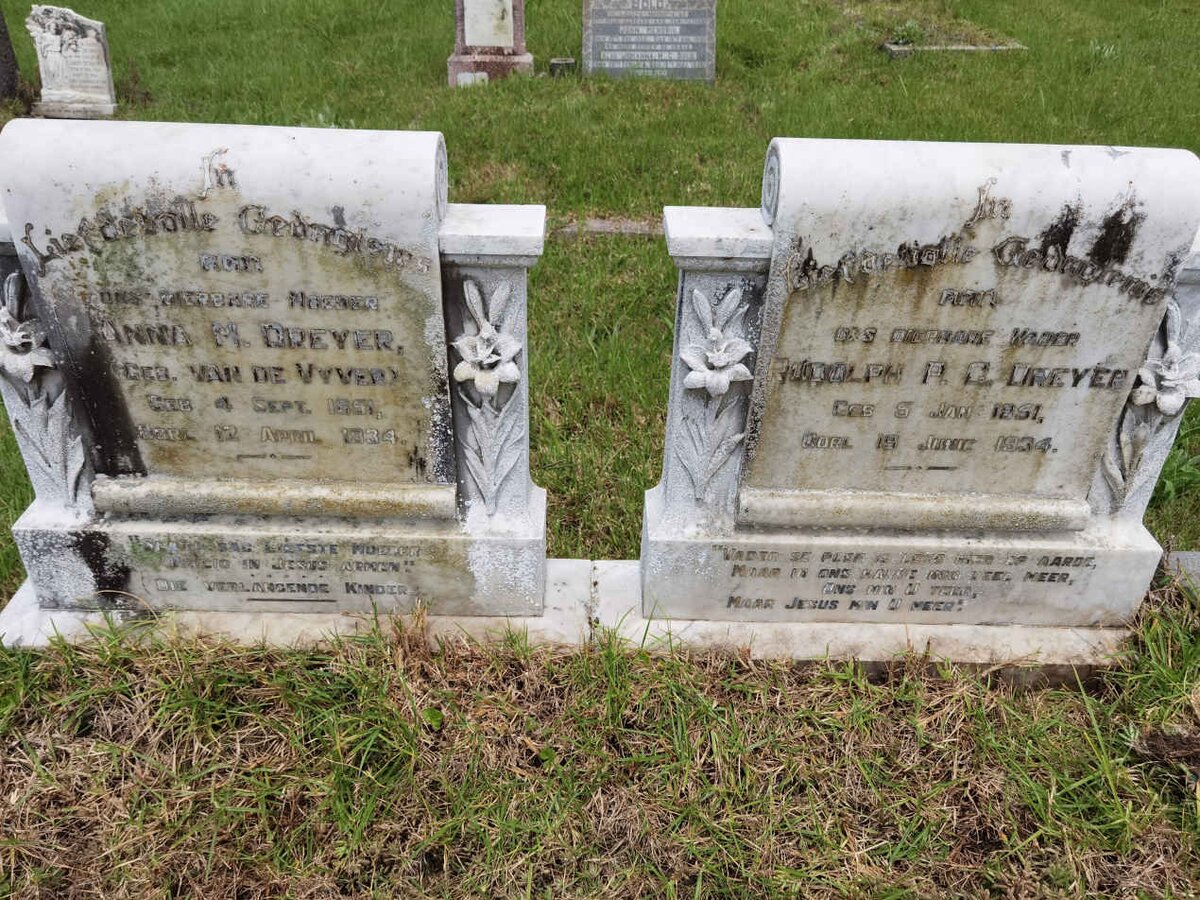 DREYER Rudolph P.G. 1851-1934 &amp; Anna M. VAN DE VYVER 1851-1934