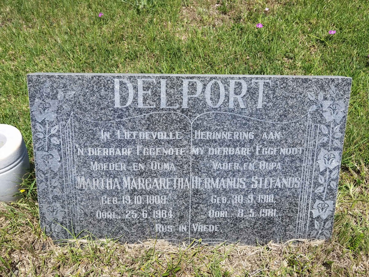 DELPORT Hermanus Stephanus 1910-1981 &amp; Martha Margaretha 1909-1984