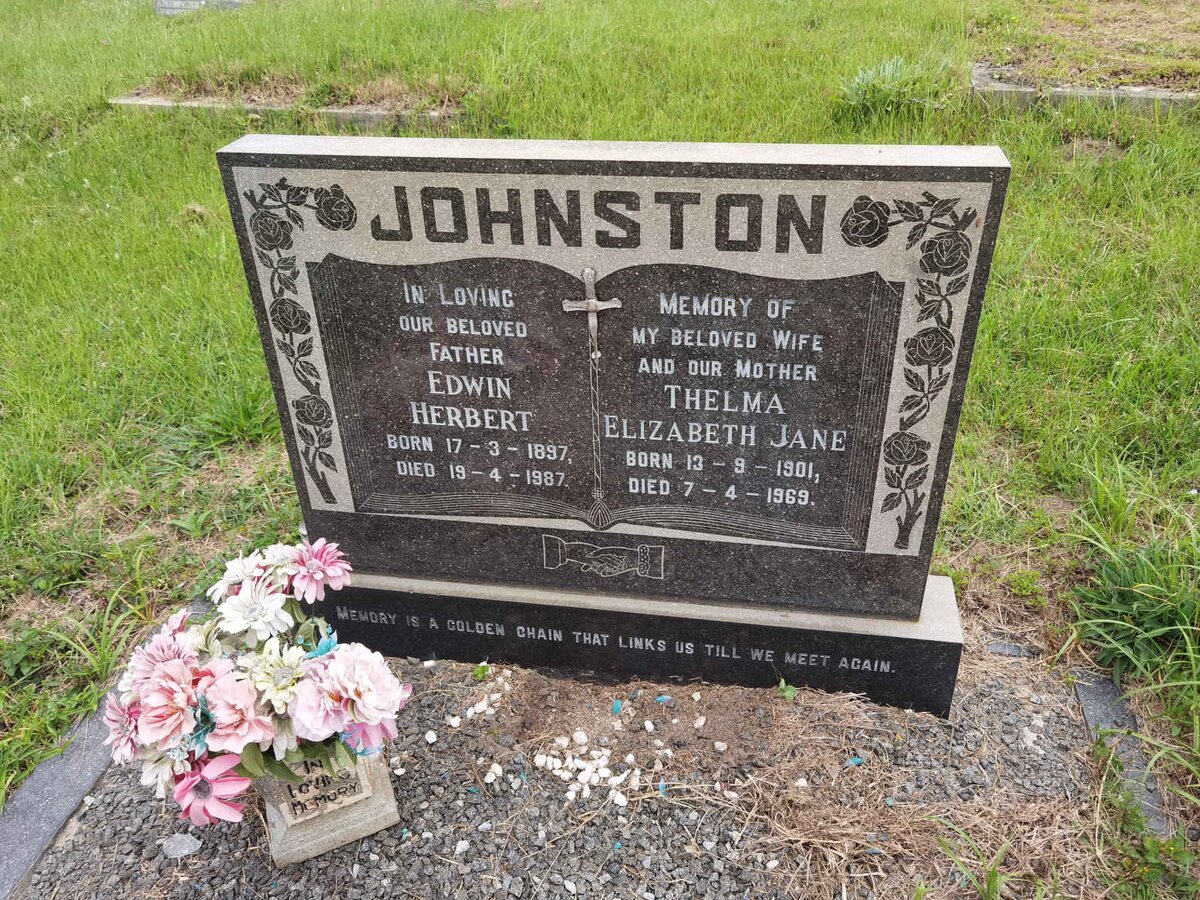 JOHNSTON Edwin Herbert 1897-1987 &amp; Thelma Elizabeth Jane 1901-1969