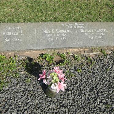 SAUNDERS William T. -1956 &amp; Emily F. -1954 :: SAUNDERS Winifred E. -1919 :: ARMSTRONG Sarah -1922