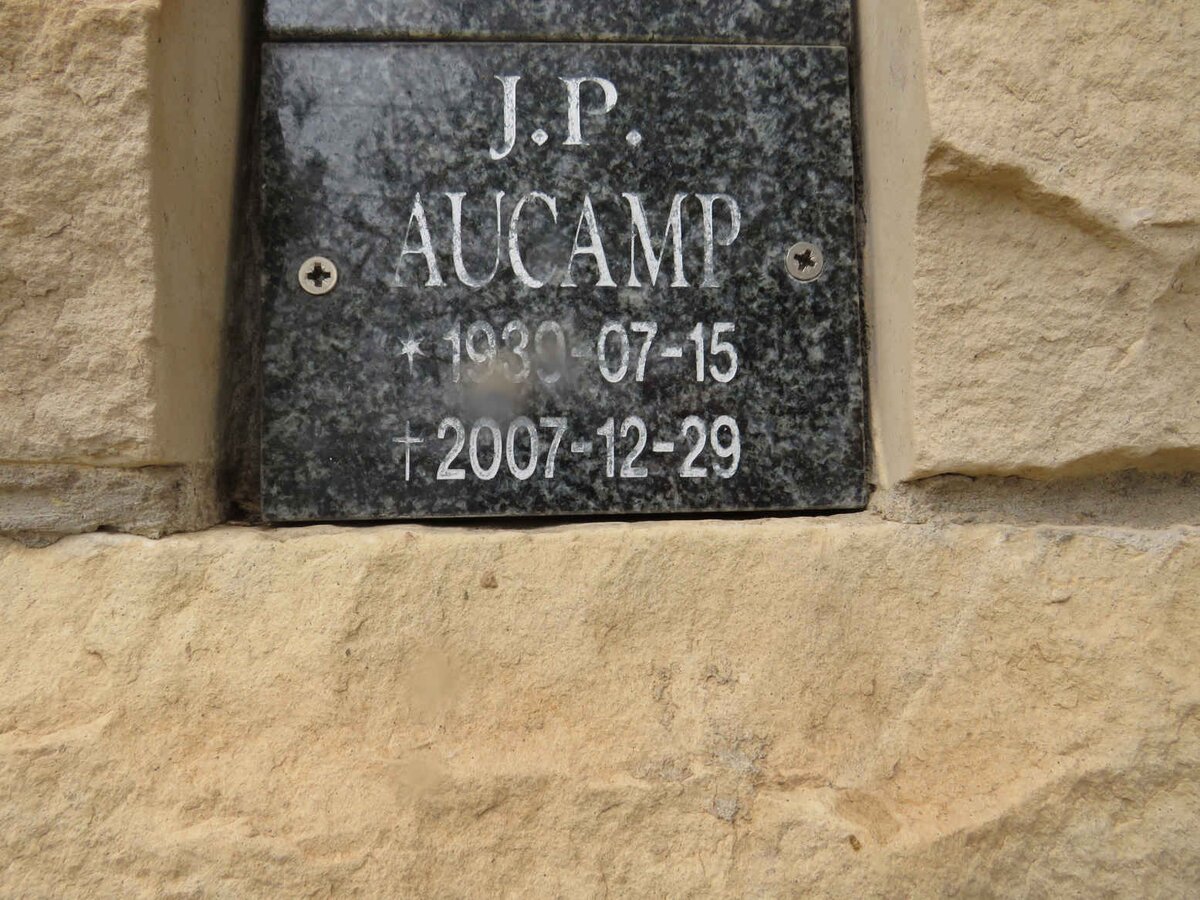 AUCAMP J.P. 1939-2007