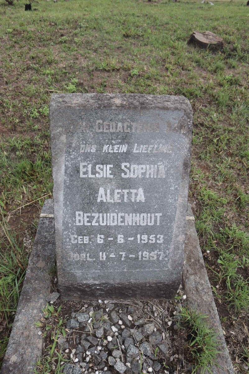 BEZUIDENHOUT Elsie Sophia Aletta 1953-1957
