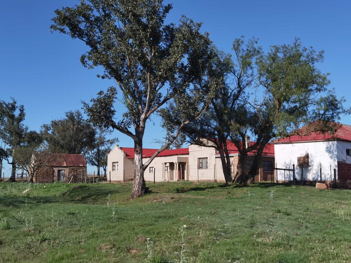 1. Overview / Oorsig