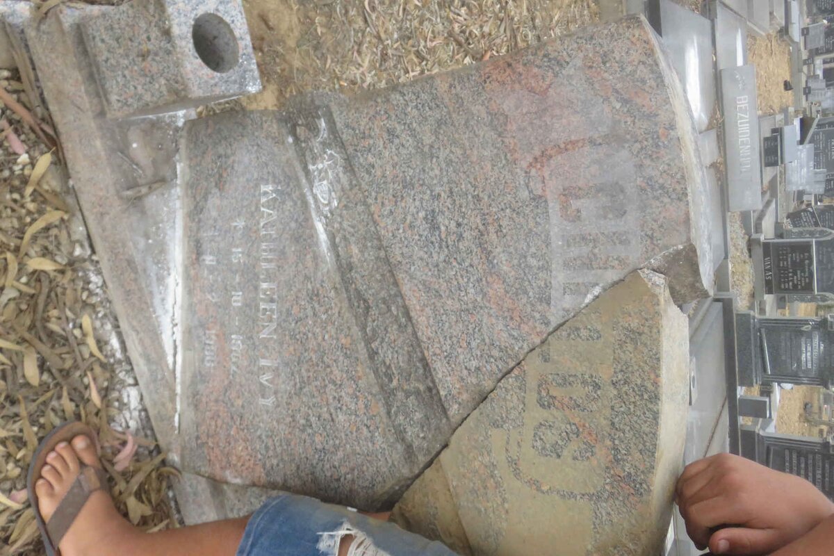 CHILDS Kathleen Ivy 1902-1986