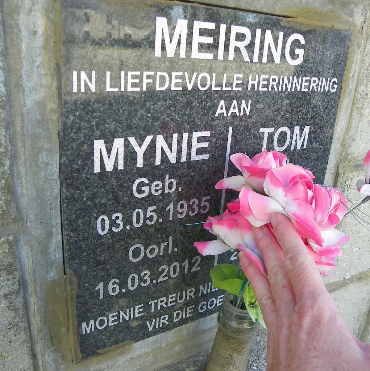 MEIRING Mynie 1935-2012 &amp; Tom