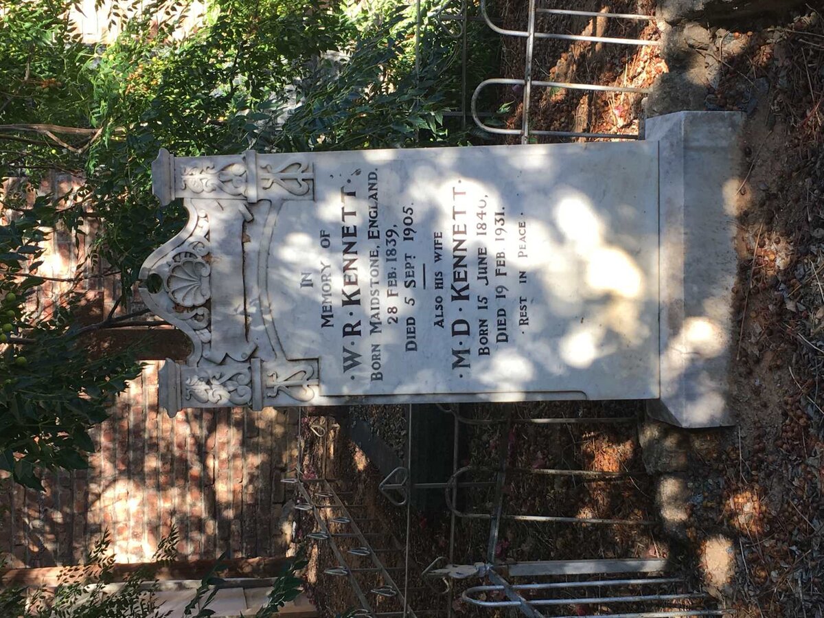 KENNETT W.R. 1839-1905 &amp; M.D. 1840-1931