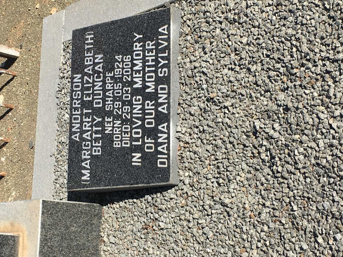 ANDERSON Margaret Elizabeth Duncan nee SHARPE 1924-2006