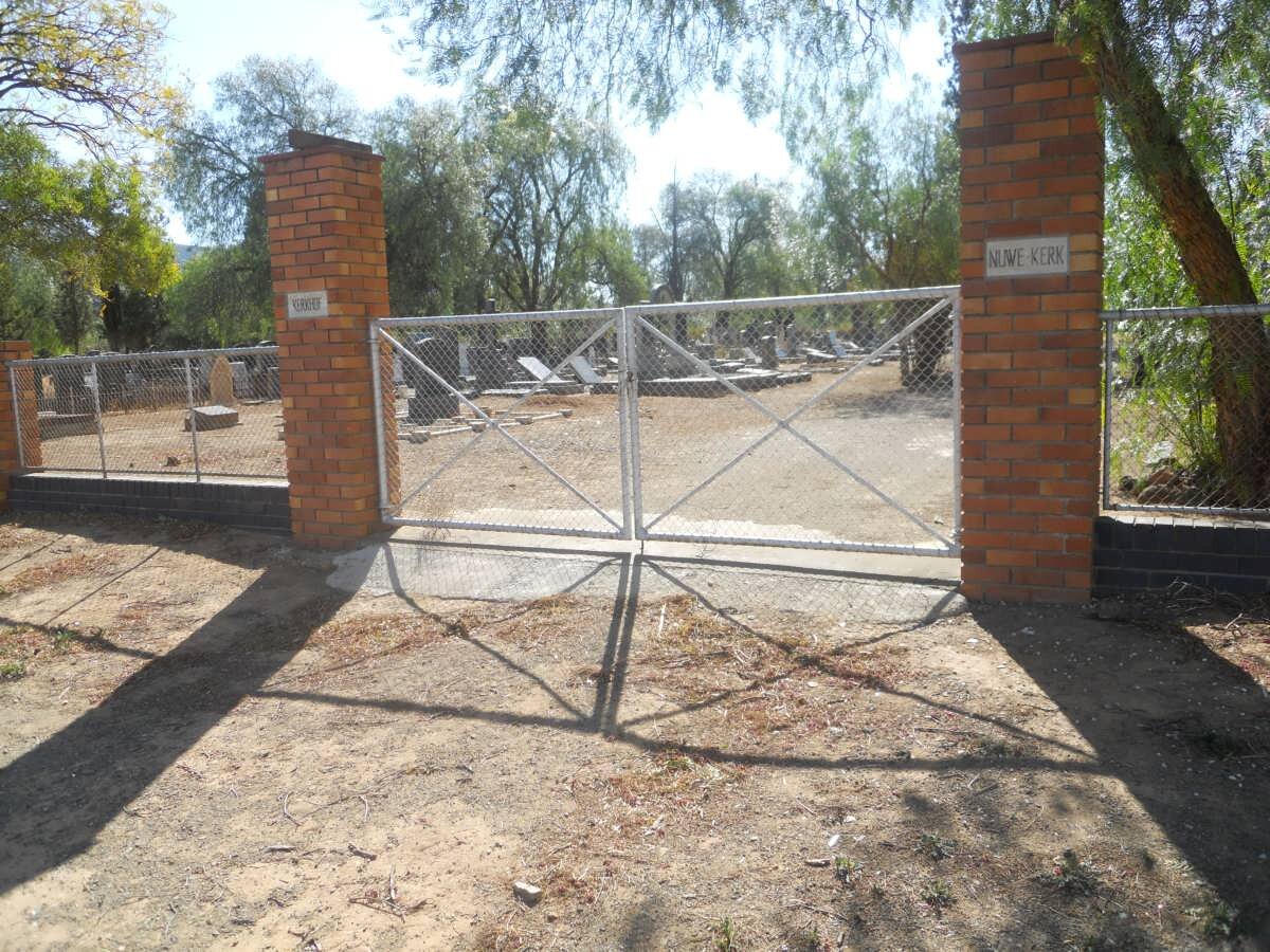 1. Entrance / Ingang