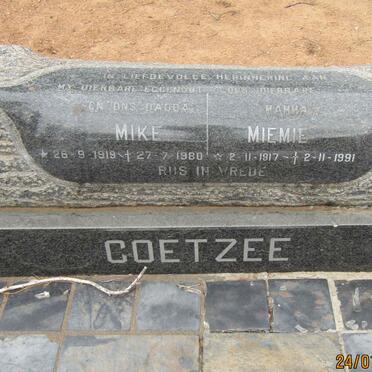 COETZEE Mike 1919-1980 &amp; Miemie 1917-1991