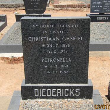 DIEDERICKS Christiaan Gabriel 1896-1977 &amp; Petronella 1891-1987