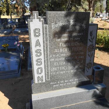 BASSON Frederick Albert 1910-1981 &amp; Elizabeth C.J. BLOM 1908-1997