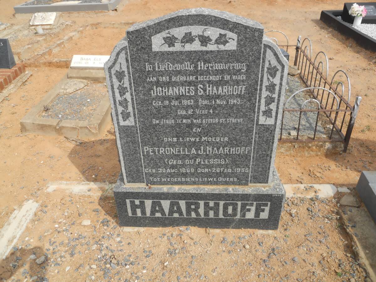 HAARHOFF Johannes S. 1863-1943 &amp; Petronella J. DU PLESSIS 1869-1955