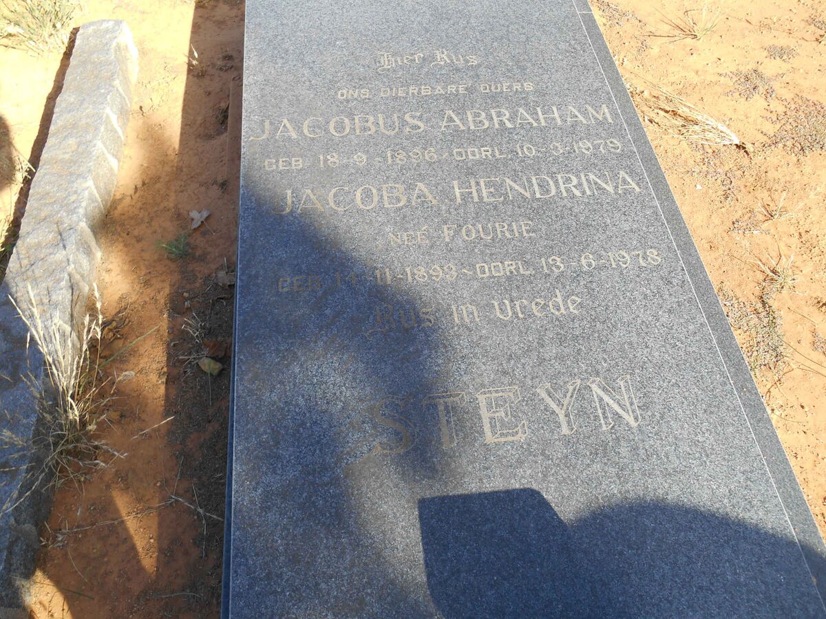 STEYN Jacobus Abraham 1896-1979 &amp; Jacoba Hendrina FOURIE 1893-1978