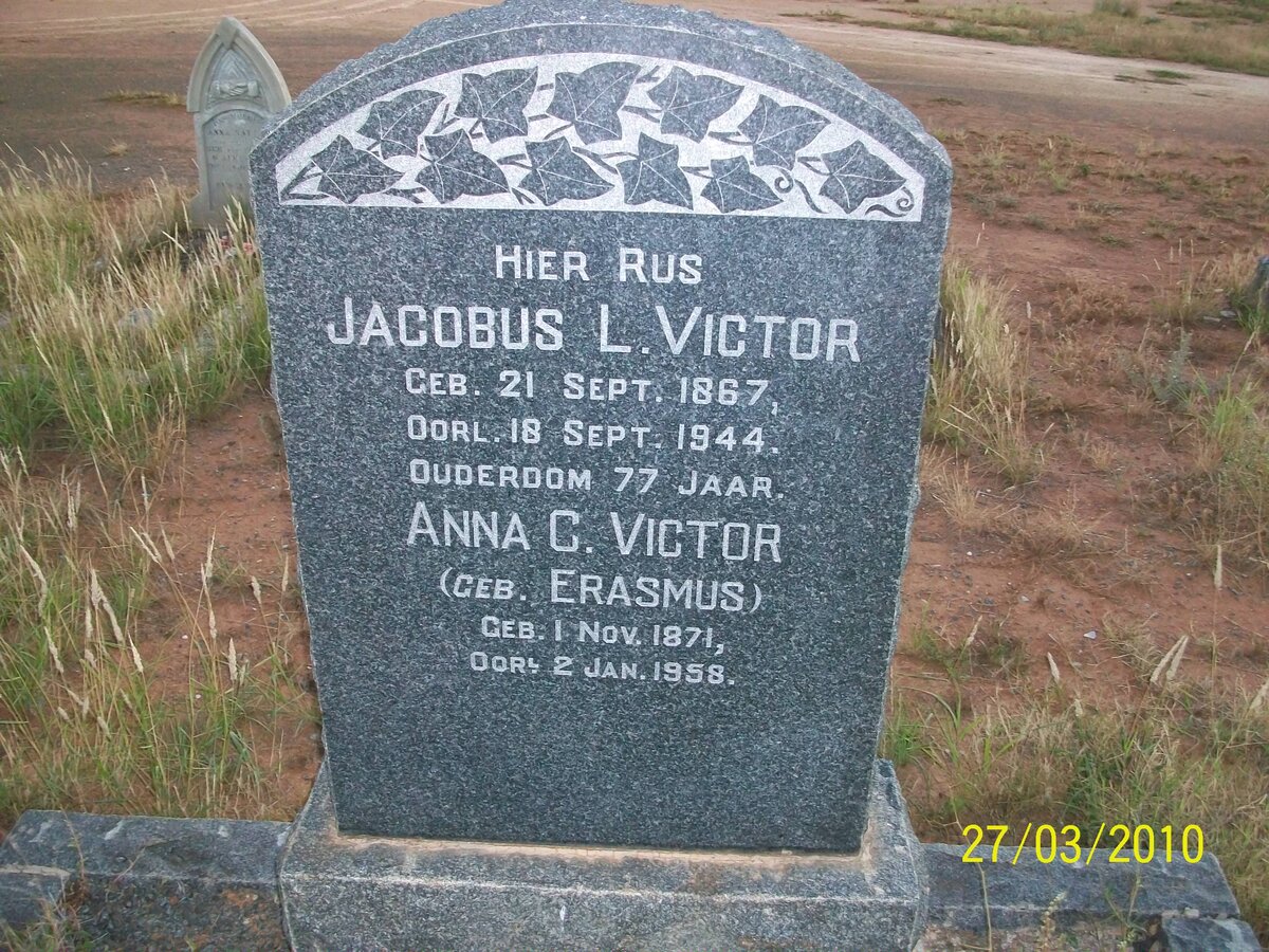 VICTOR Jacobus L. 1867-1944 &amp; Anna C. ERASMUS 1871-1958
