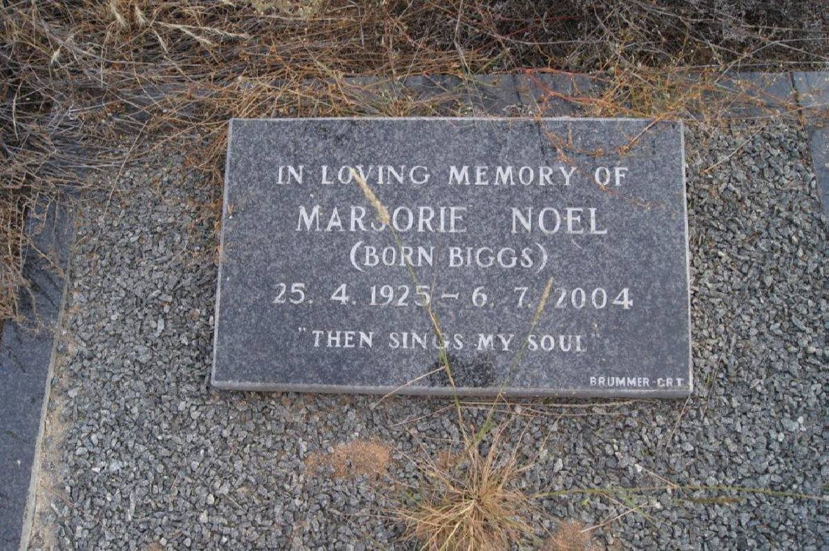 NOEL Marjorie nee BIGGS 1925-2004