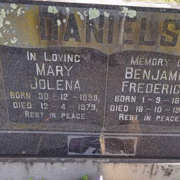 DANIELS Benjamin Frederick 1897-1962 &amp; Mary Jolena 1899-1979