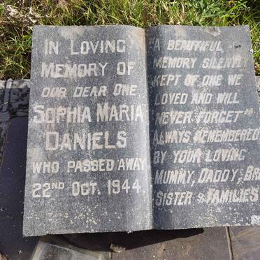 DANIELS Sophia Maria -1944