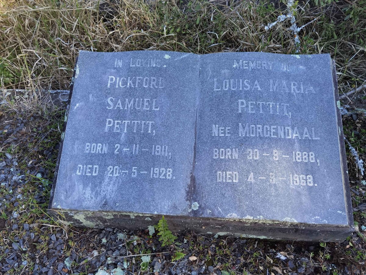 PETTIT Louisa Maria nee MORGENDAAL 1888-1968 :: PETTIT Richard Samuel 1911-1928