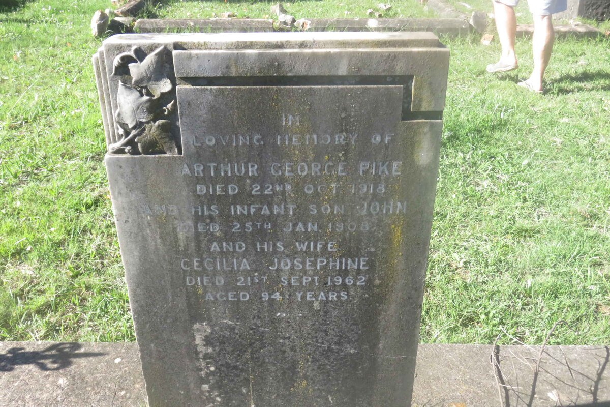 PIKE Arthur George -1918 &amp; Cecilia Josephine -1962 :: PIKE John -1908