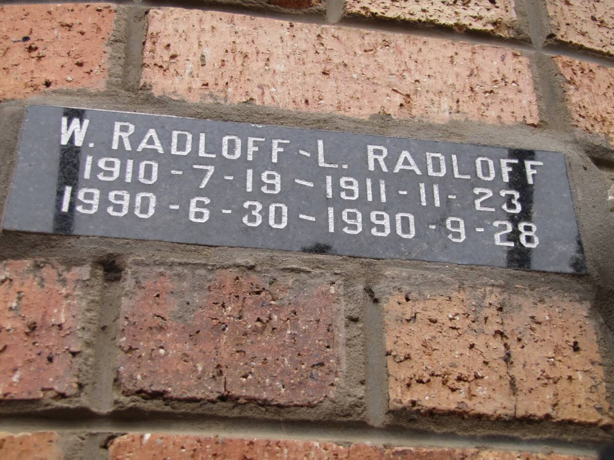 RADLOFF W. 1910-1990 :: RADLOFF L. 1911-1990