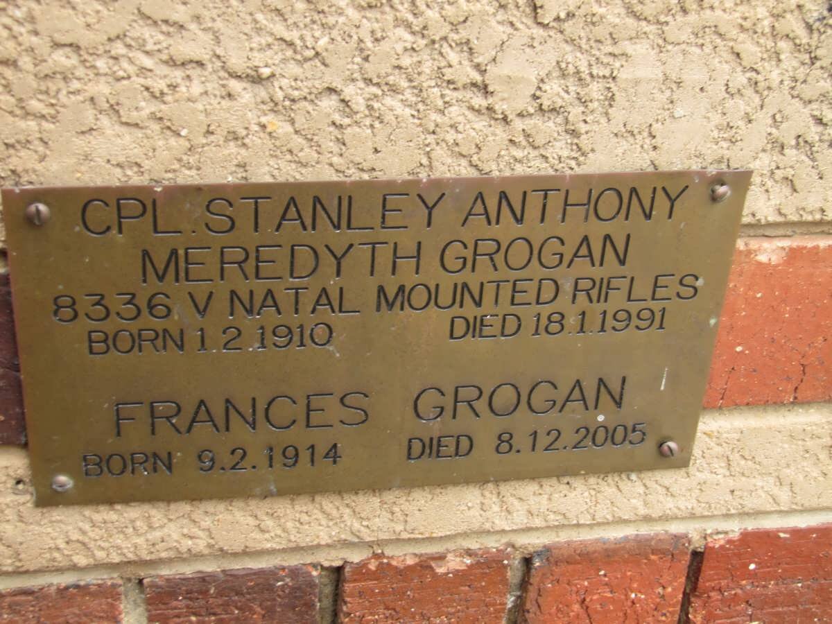 GROGAN Stanley Anthony Meredyth 1910-1991 &amp; Frances 1914-2005