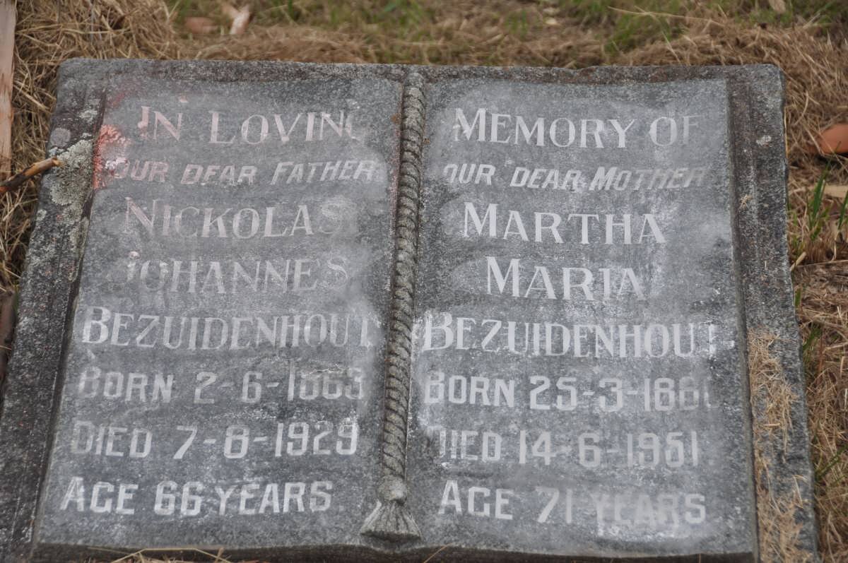 BEZUIDENHOUT Nickolas Johannes 1863-1929 &amp; Martha Maria 1860-1951