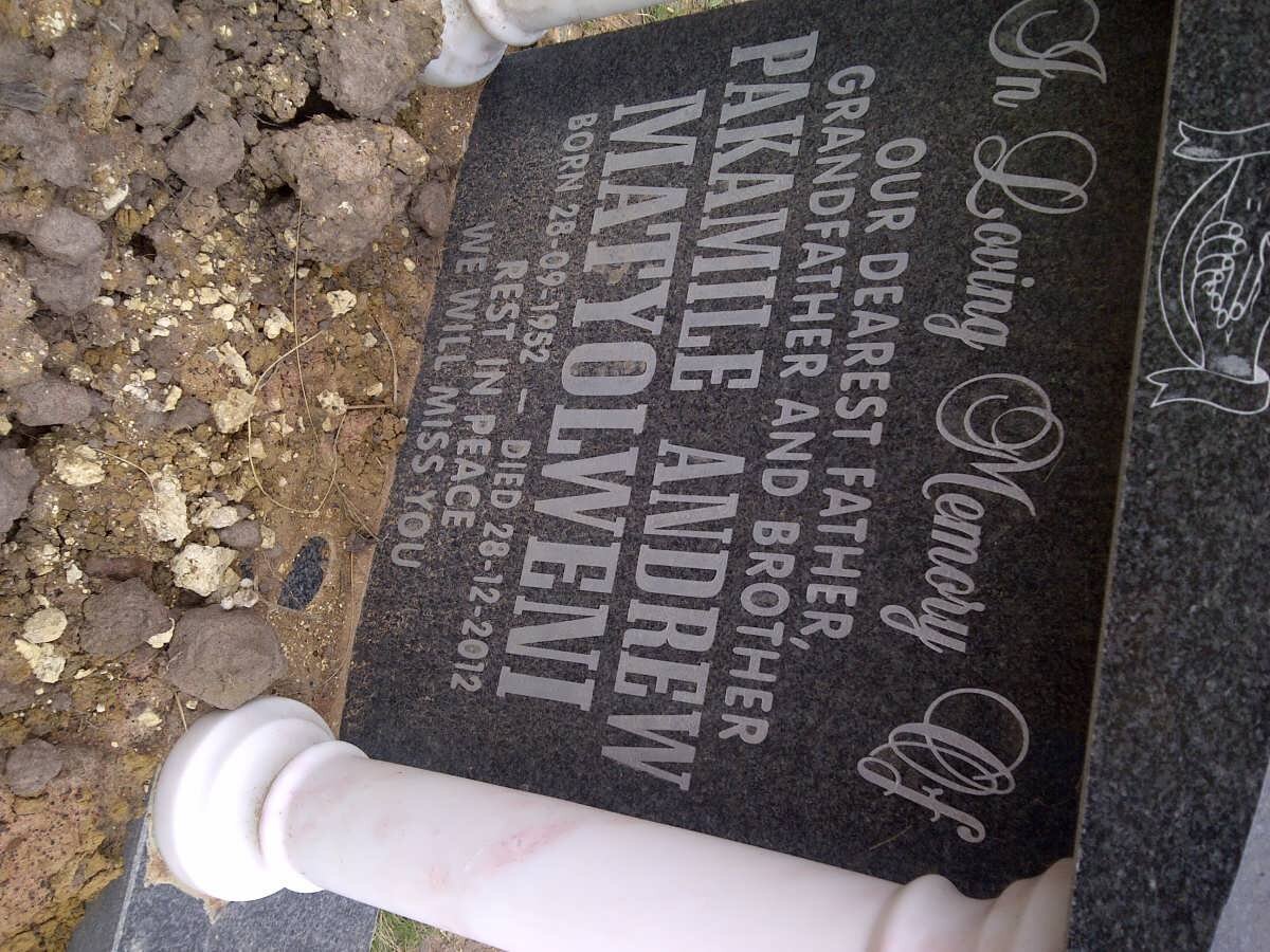 MATYOLWENI Pakamile Andrew 1952-2012