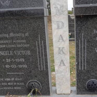 MDAKA Lungile Victor 1949-1999 &amp; Vuyiswa Lydia 1950-2013