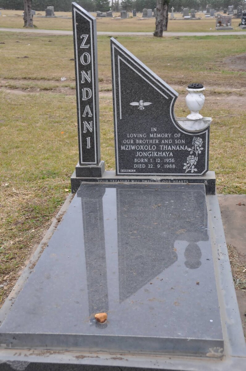 ZONDANI Mziwoxolo Thanana Jongikhaya 1956-1988