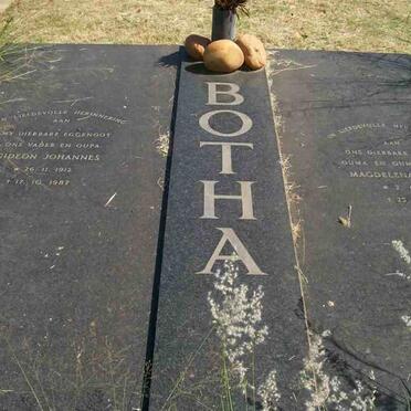 BOTHA Gideon Johannes 1912-1987 &amp;  Magdalena Jacoba 1918-1992