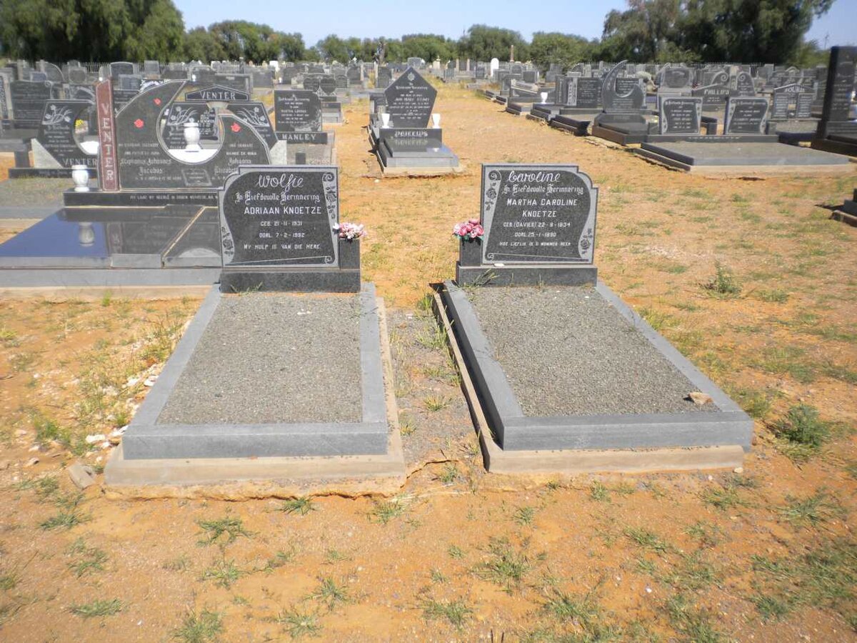 KNOETZE Adriaan 1931-1992 &amp; Martha Caroline DAVIES 1934-1990