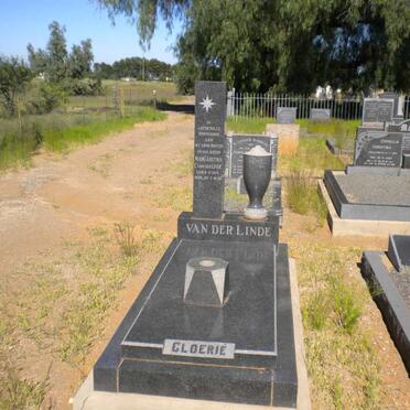 LINDE Margaretha C., van der 1914-19?7