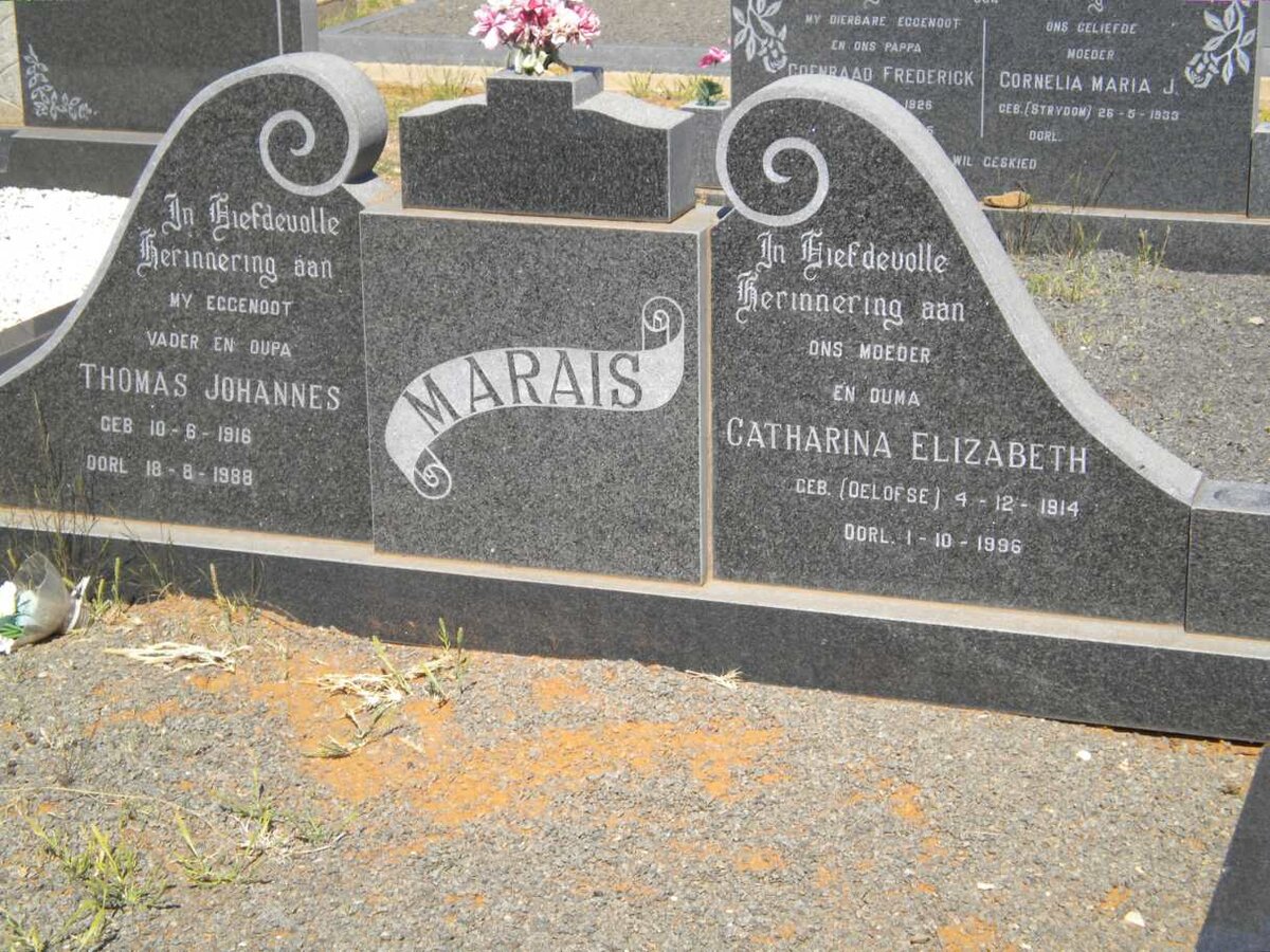 MARAIS Thomas Johannes 1916-1988 &amp; Catharina Elizabeth OELOFSE 1914-1996