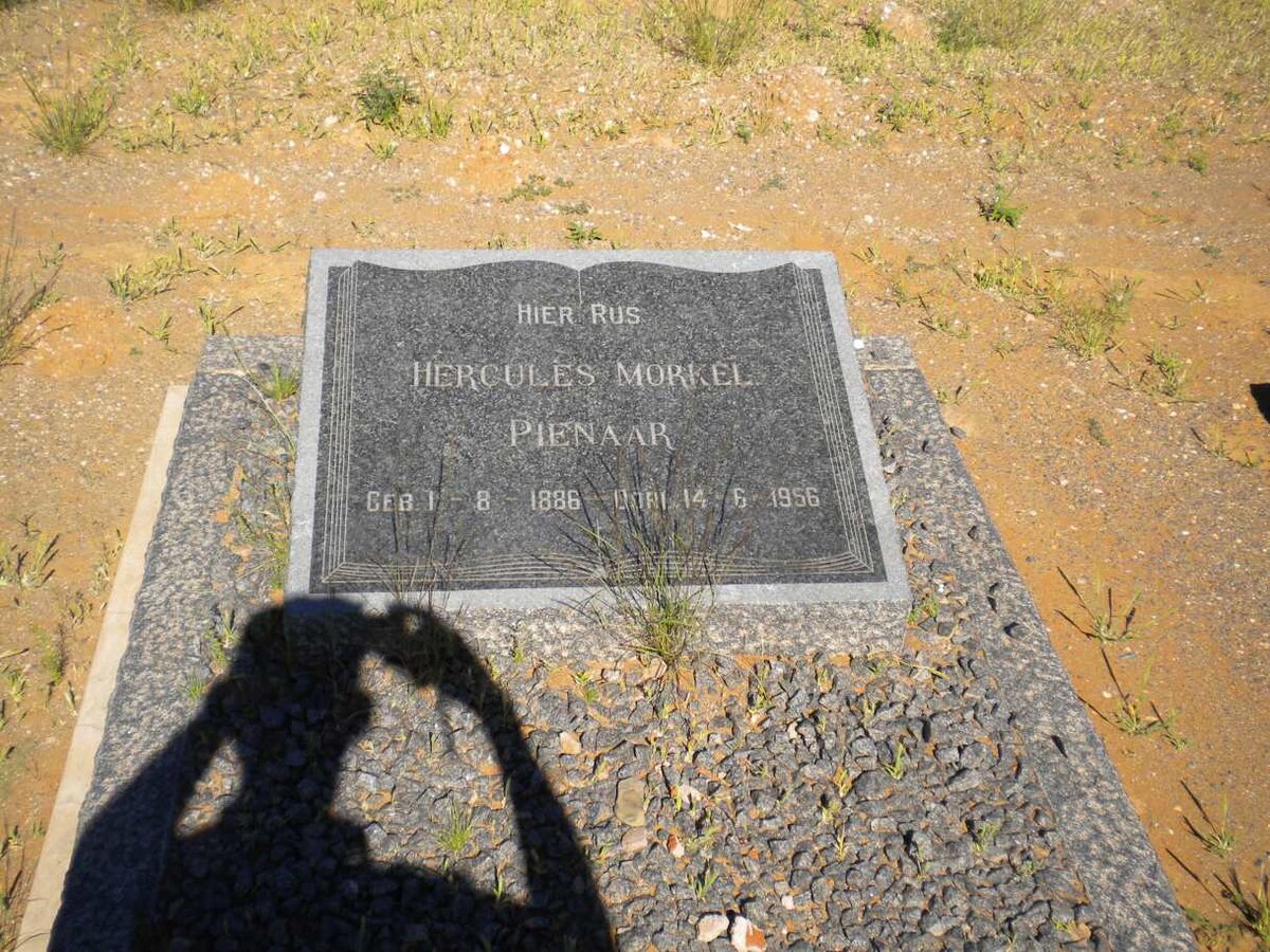 PIENAAR Hercules Morkel 1886-1956