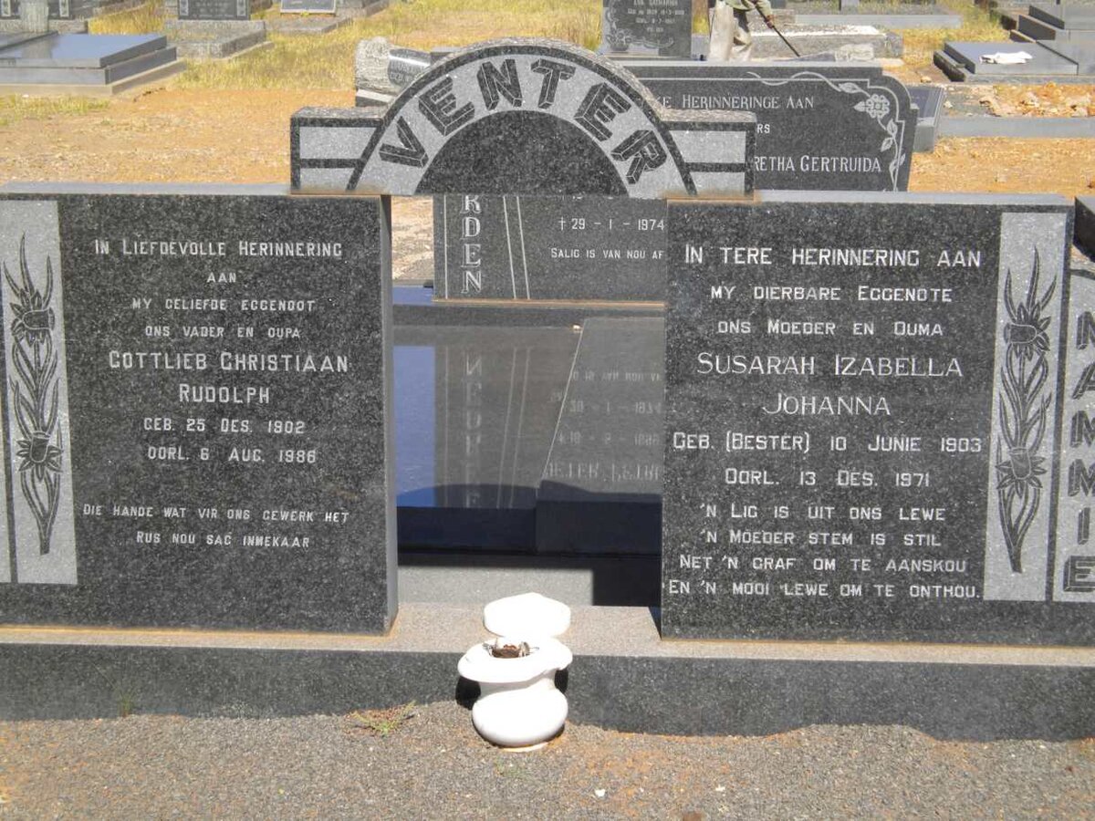 VENTER Gottlieb Christiaan Rudolph 1902-1986 &amp; Susarah Izabella Johanna BESTER 1903-1971