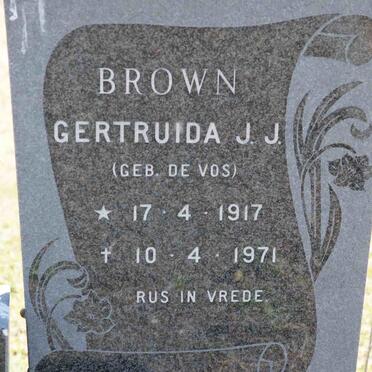 BROWN Gertruida J.J. nee DE VOS 1917-1971