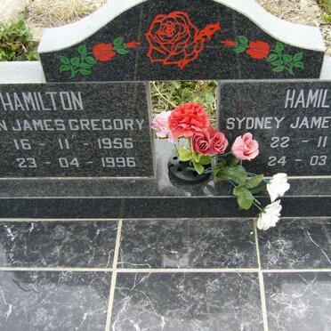 HAMILTON Johan James Gregory 1956-1996 :: HAMILTON Sydney James Gabriel 1924-2004