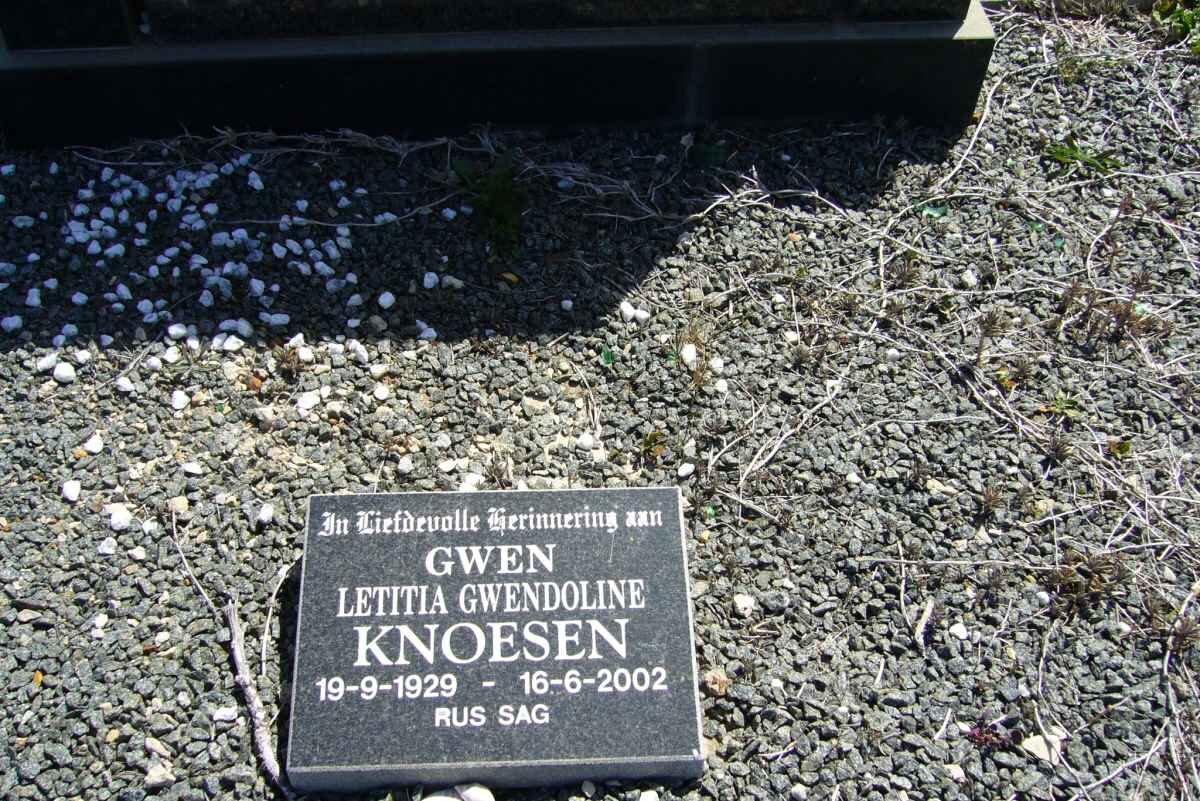 KNOESEN Letitia Gwendoline 1929-2002