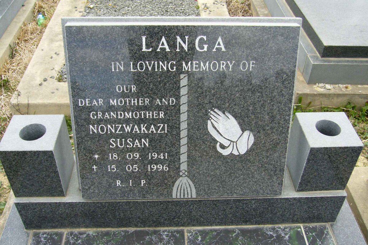 LANGA Nonzwakazi Susan 1941-1996