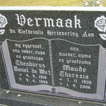 VERMAAK Theodorus Daniel de Wet 1919-1999 &amp; Maude Theresia 1926-2006