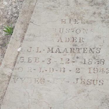 Eastern Cape, INDWE district, Bonnie Vale, farm cemetery