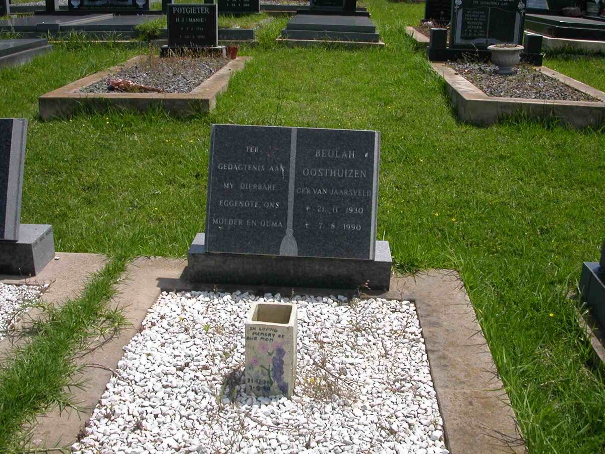 OOSTHUIZEN Beulah nee  VAN JAARSVELD 1930-1990