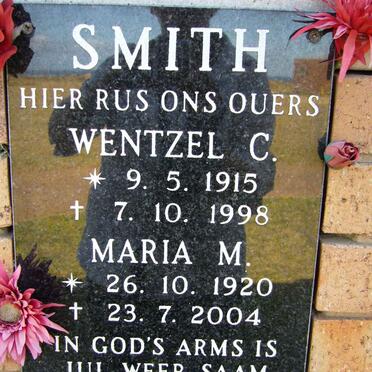 SMITH Wentzel C. 1915-1998 &amp; Maria M. 1920-2004