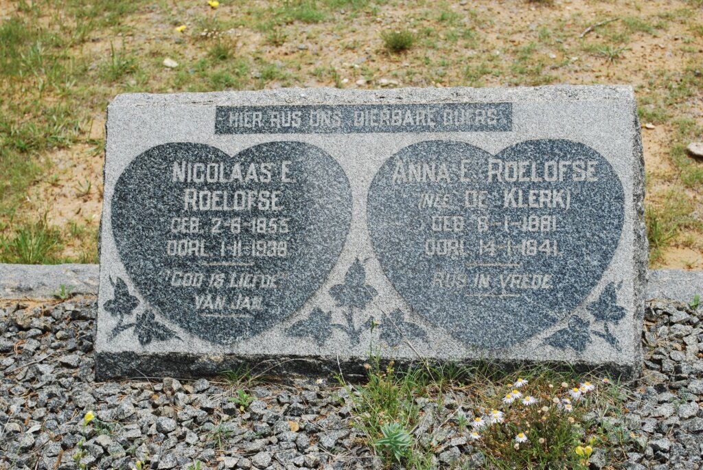ROELOFSE Nicolaas.E.1855-1938 &amp; Anna E  DE KLERK 1881-1941