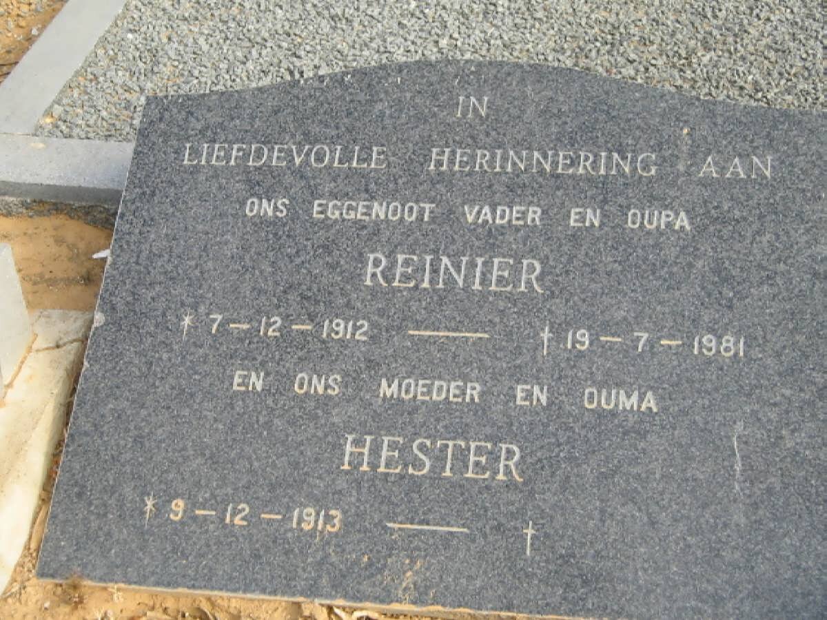 ? Renier 1912-1981 &amp; Hester 1913-
