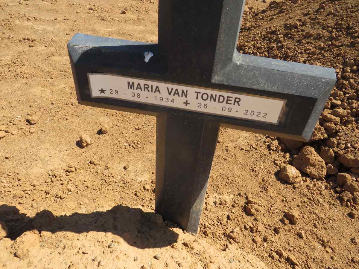 TONDER Maria, van 1934-2022