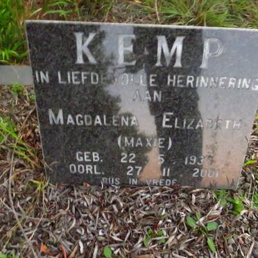 KEMP Magdalena Elizabeth 1938-2001