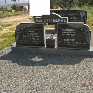 MERWE J.C.J., van der 1905-1982 &amp; Doortjie 1924-2004