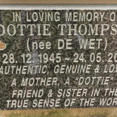 THOMPSON Dottie nee DE WET 1945-2017