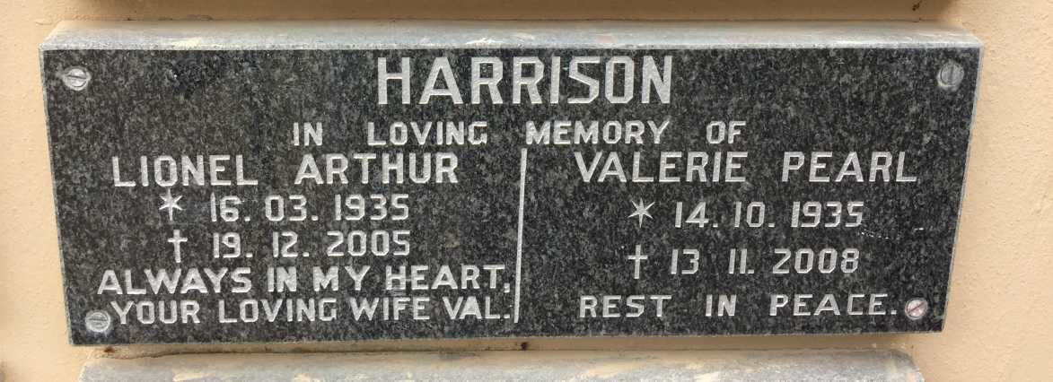 HARRISON Lionel Arthur 1935-2005 &amp; Valerie Pearl 1935-2008
